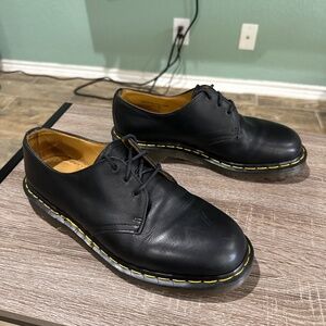 Dr. Martens 1461 Made in England vintage 9 US Men
